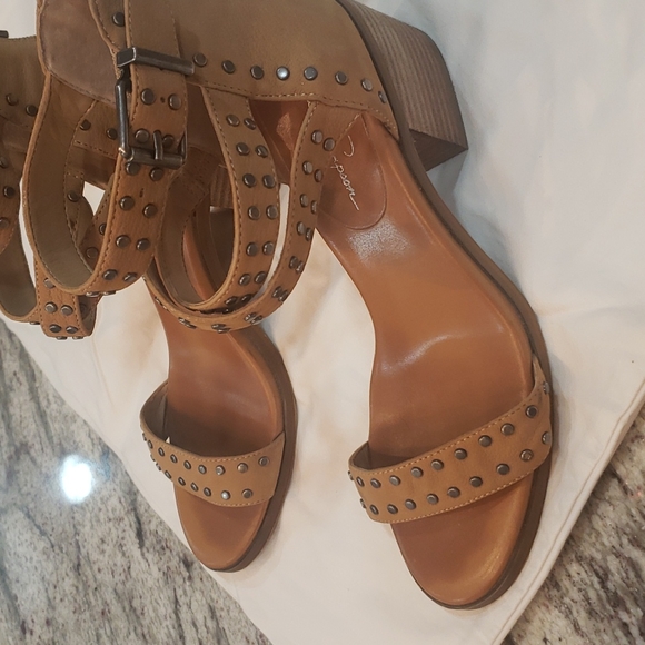 Jessica Simpson Heels - Picture 2 of 12